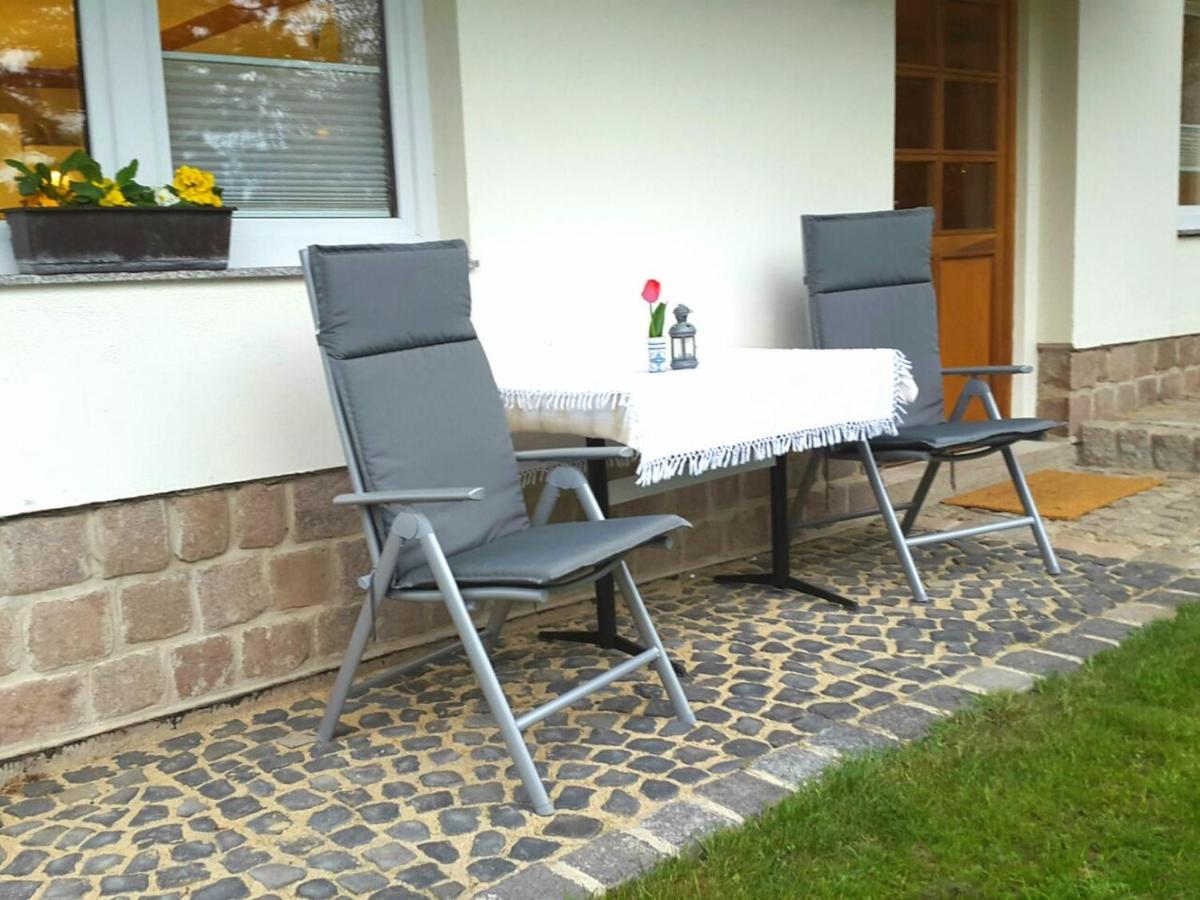 Ferienhaus "Am Schleifenbach" Saalfeld Saale Buitenkant foto